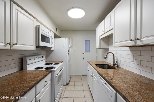 1040 Cherokee Rd E4, Louisville, KY 40204