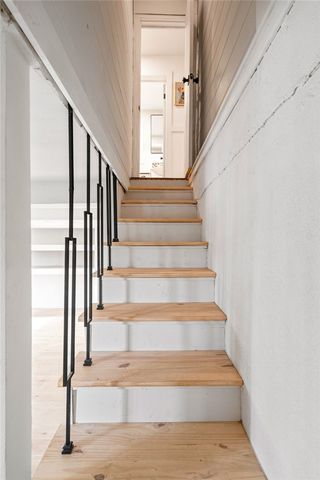 908 9th Street, Rogers, AR 72756