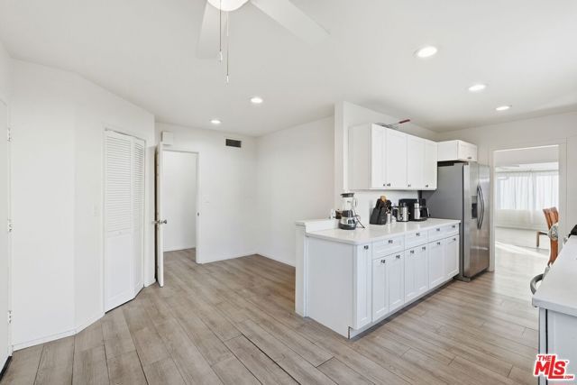 10401 Amigo Avenue, Porter Ranch (los Angeles), CA 91326