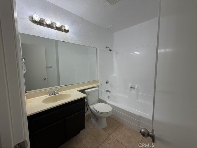 600 Central Avenue 307, Riverside, CA 92507