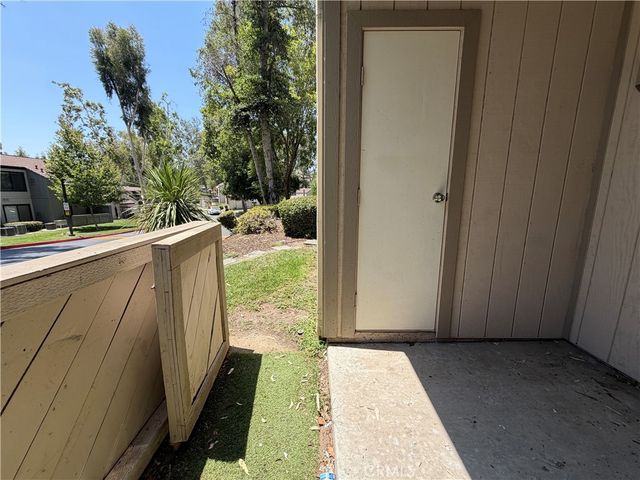 600 Central Avenue 307, Riverside, CA 92507
