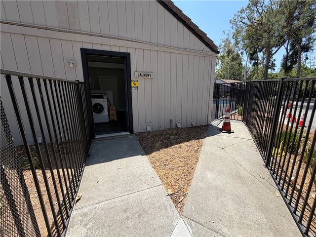600 Central Avenue 307, Riverside, CA 92507