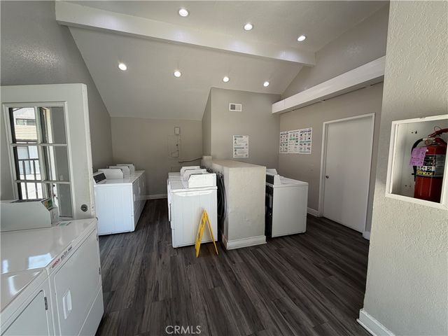 600 Central Avenue 307, Riverside, CA 92507