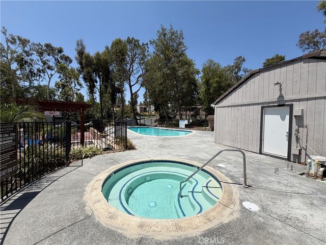 600 Central Avenue 307, Riverside, CA 92507
