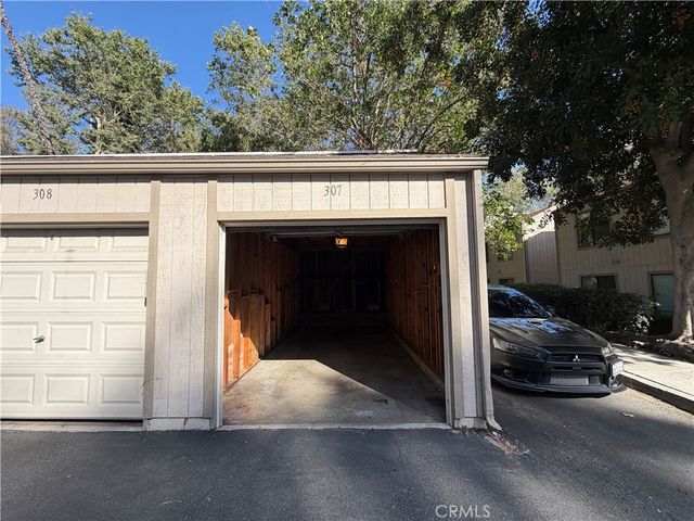 600 Central Avenue 307, Riverside, CA 92507