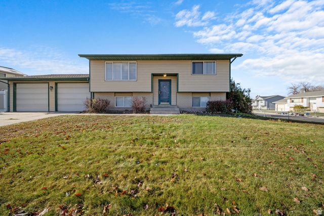 4402 S WORMWOOD DR, West Valley City, UT 84120