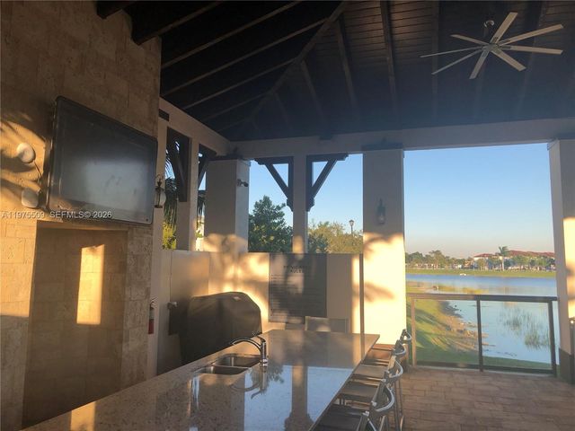 17103 SW 96th Street Studio, Miami, FL 33196