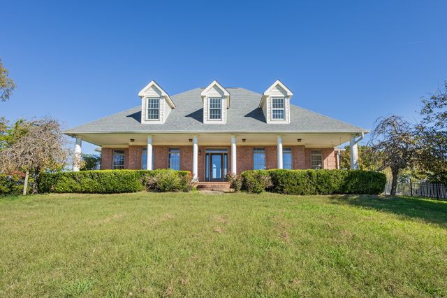 314 Fairview Rd, Dickson, TN 37055