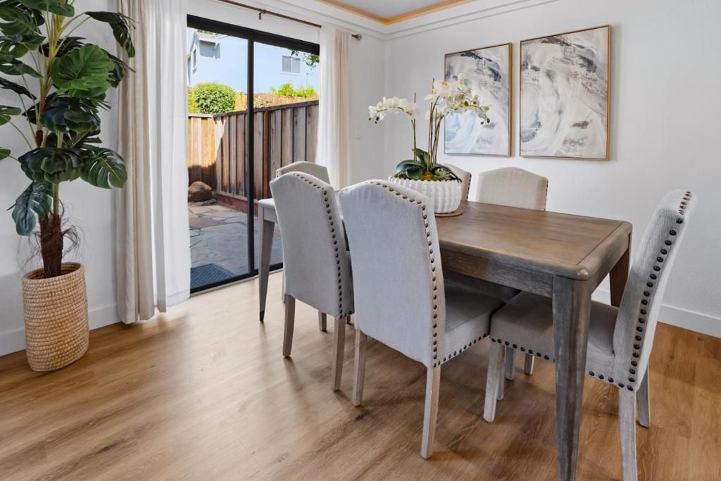Image 13 of property listing at 37 Winding Way, Watsonville, CA 95076