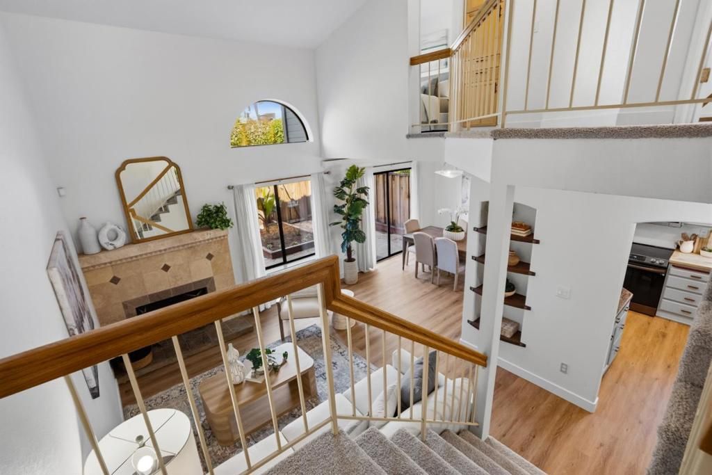 Image 17 of property listing at 37 Winding Way, Watsonville, CA 95076