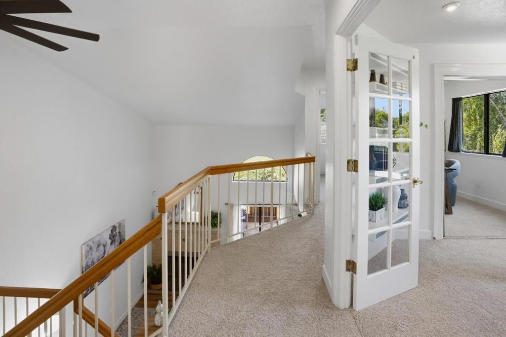 Image 19 of property listing at 37 Winding Way, Watsonville, CA 95076