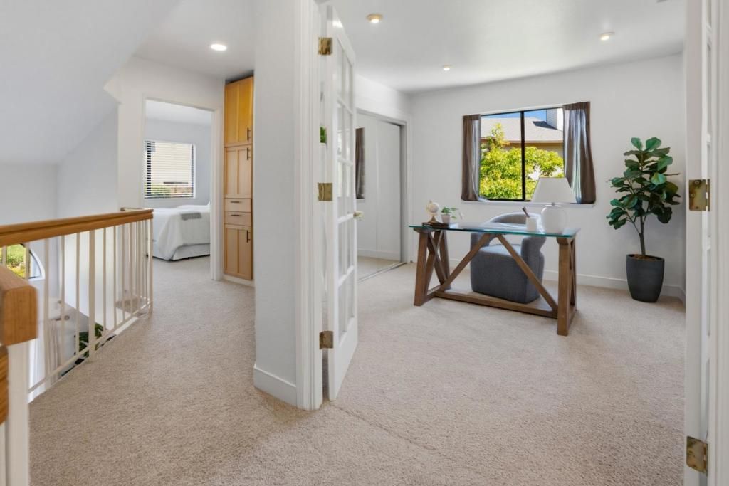 Image 25 of property listing at 37 Winding Way, Watsonville, CA 95076