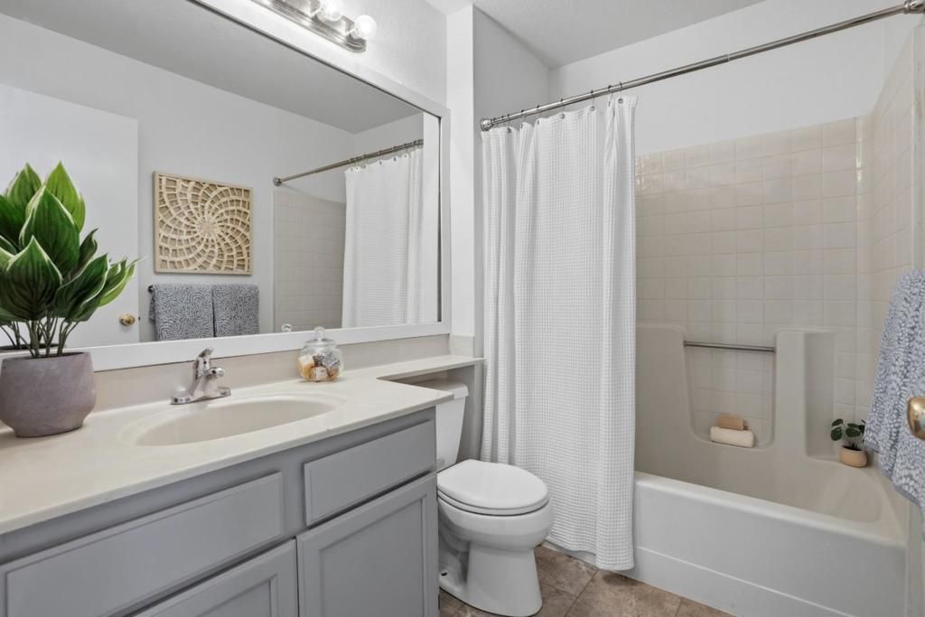Image 29 of property listing at 37 Winding Way, Watsonville, CA 95076