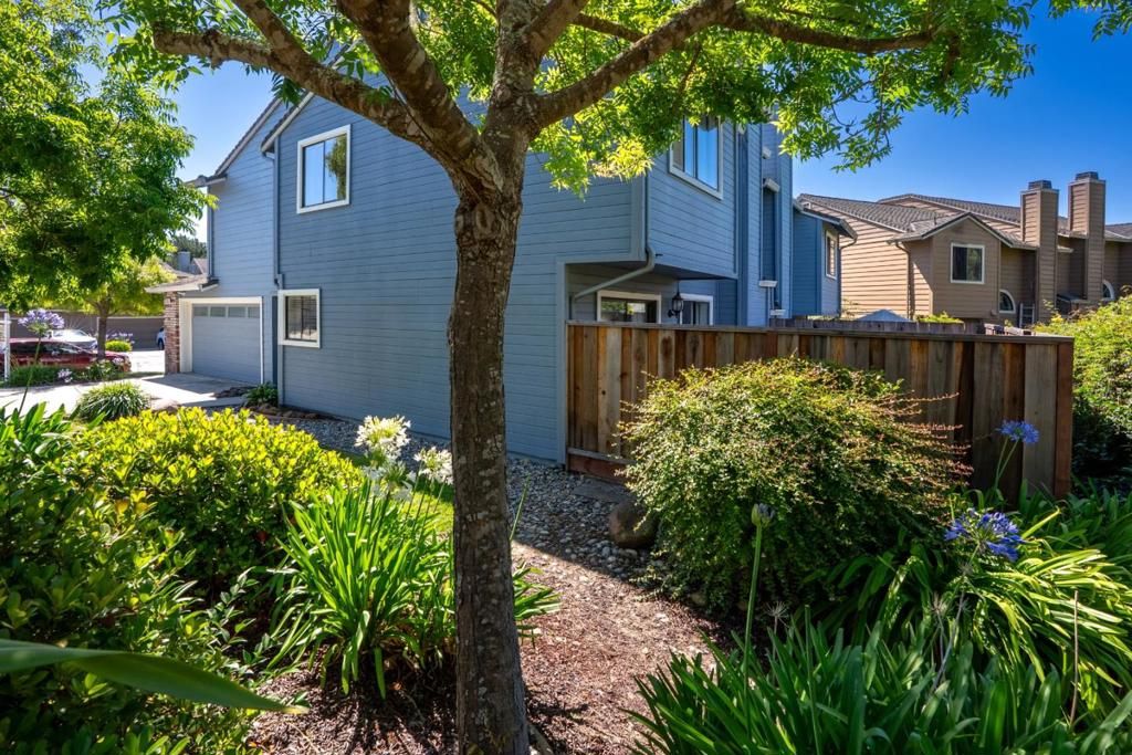 Image 35 of property listing at 37 Winding Way, Watsonville, CA 95076
