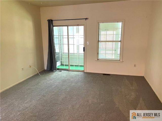 1 Melborn Drive 1C, Monroe, NJ 08831