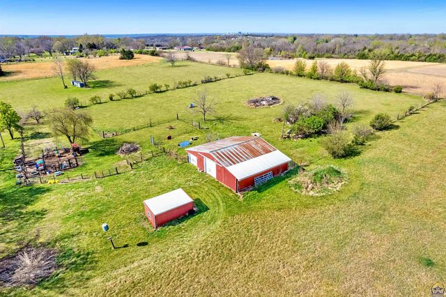3641 NE Kincaid RD, Topeka, KS 66617