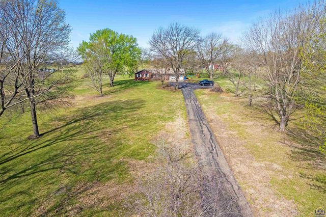 3641 NE Kincaid RD, Topeka, KS 66617