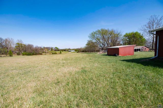 3641 NE Kincaid RD, Topeka, KS 66617