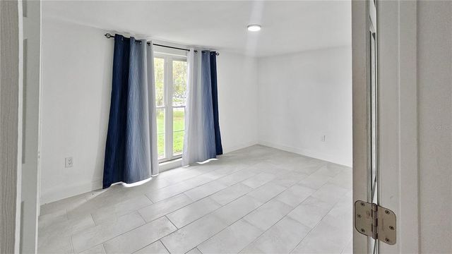 3633 ROCK ROYAL DRIVE 1, Holiday, FL 34691