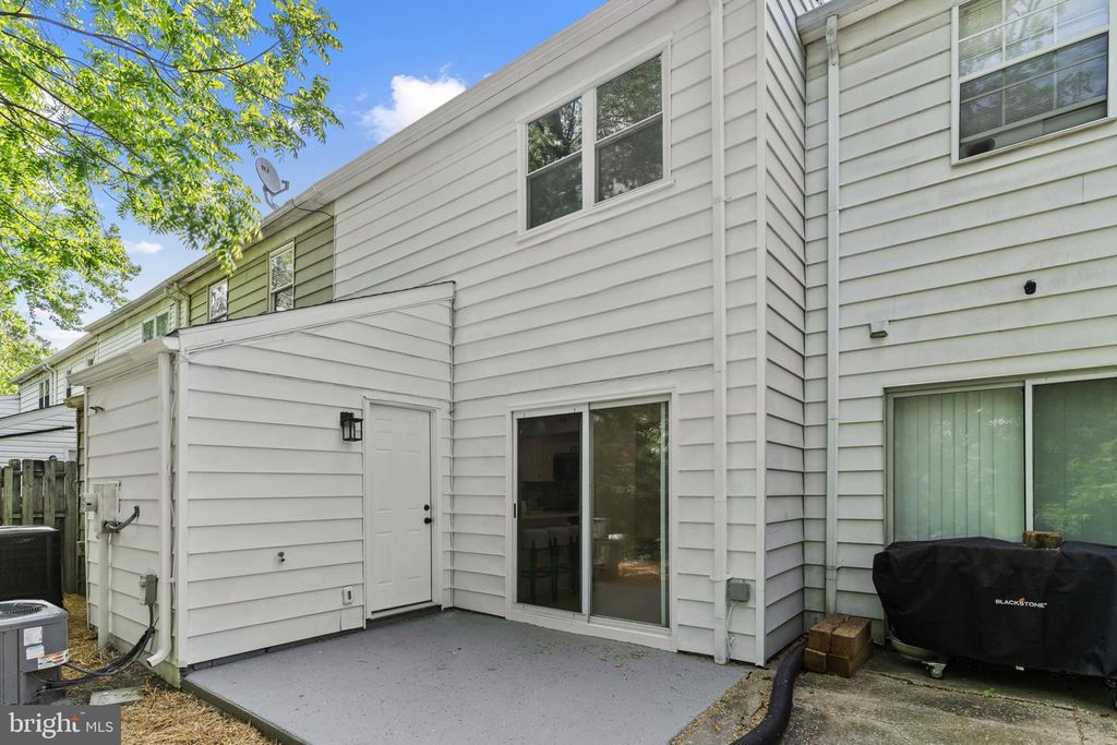 Image 28 of property listing at 6447 UNION CT, Glen Burnie, MD 21061