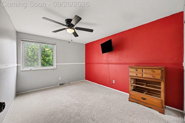 6101 Barker Drive, Waterford Charter Township, MI 48329