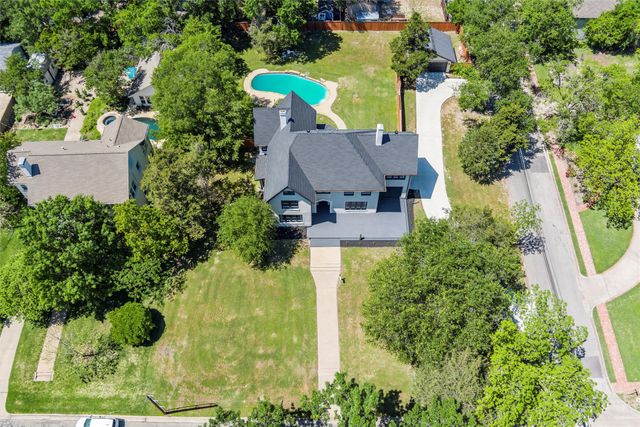 1300 W 3rd Avenue, Corsicana, TX 75110