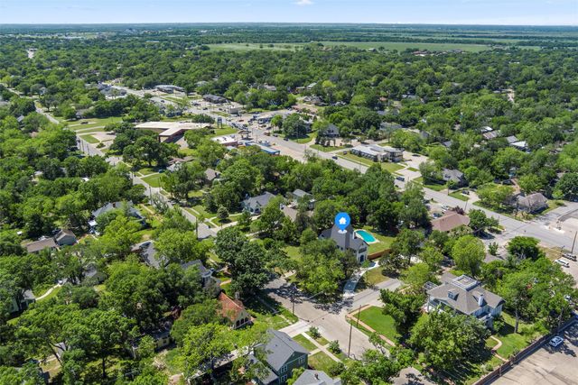 1300 W 3rd Avenue, Corsicana, TX 75110