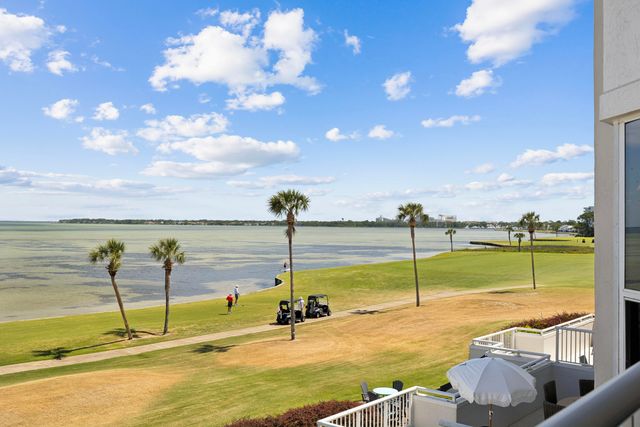 15 Players Club 15, Miramar Beach, FL 32550