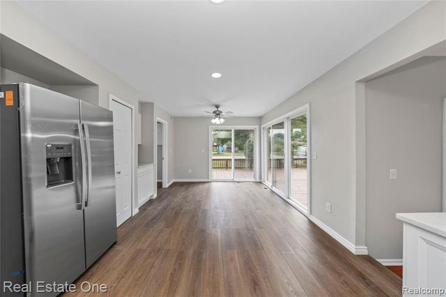 1468 Stauch Drive, West Bloomfield, MI 48324