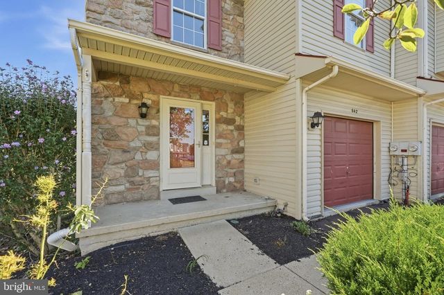 642 NEW MARKET DR, Souderton, PA 18964