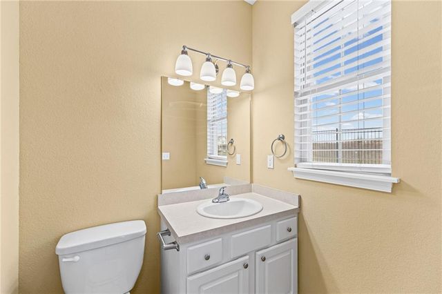 5245 Overland Drive B24, Lawrence, KS 66049