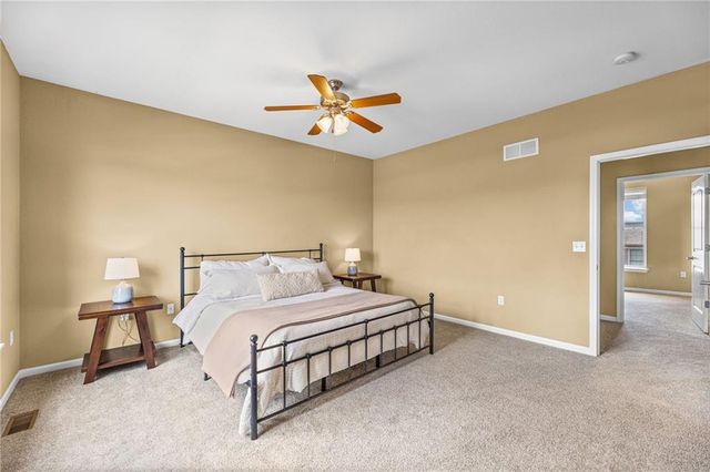 5245 Overland Drive B24, Lawrence, KS 66049