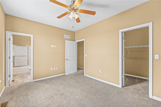 5245 Overland Drive B24, Lawrence, KS 66049