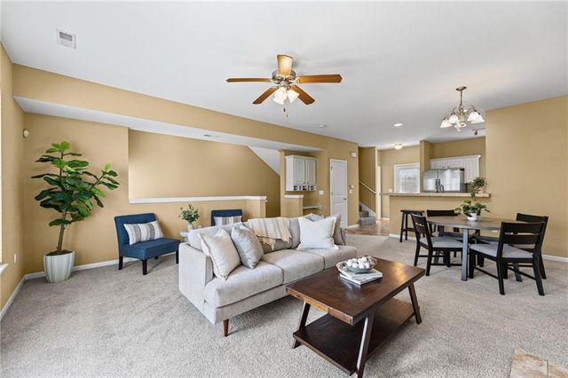 5245 Overland Drive B24, Lawrence, KS 66049