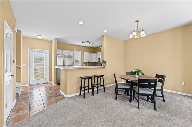 5245 Overland Drive B24, Lawrence, KS 66049