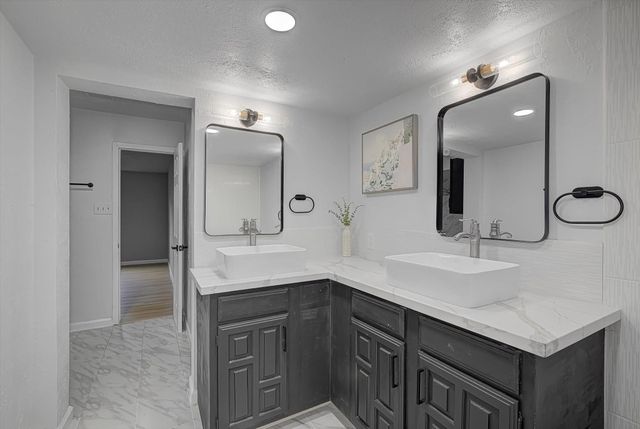 15507 Sierra Valle Drive, Houston, TX 77083