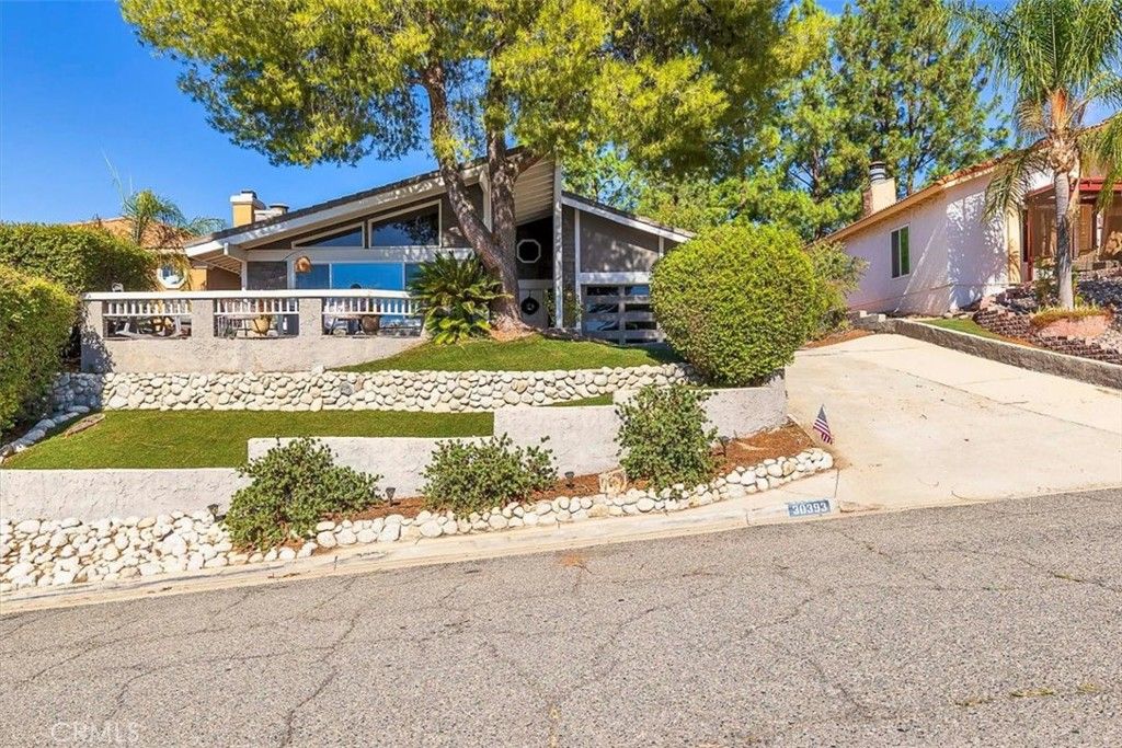 30393 Early Round, Canyon Lake, CA 92587 — photo 2