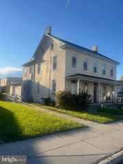 601-603 FREDERICK ST, Hagerstown, MD 21740