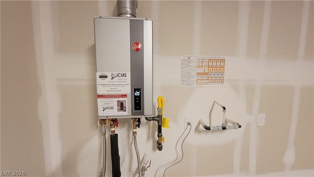 7375 Davenbury Street, Las Vegas, NV 89113