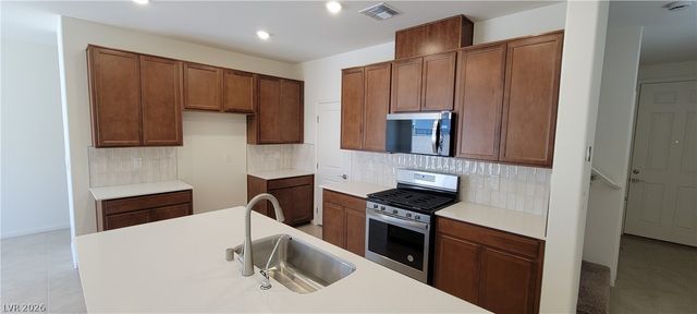 7375 Davenbury Street, Las Vegas, NV 89113