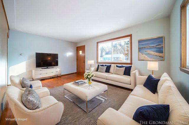 5555 Claudia Avenue Se, City Of Kentwood, MI 49548