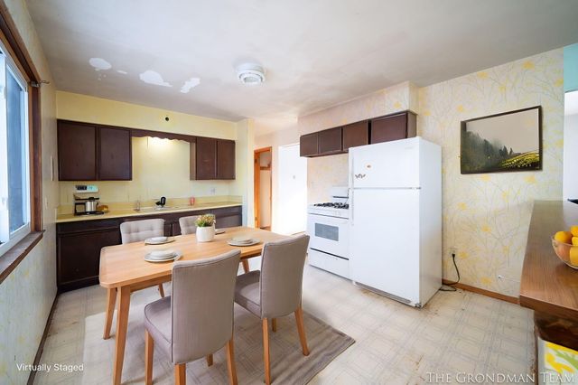 5555 Claudia Avenue Se, City Of Kentwood, MI 49548