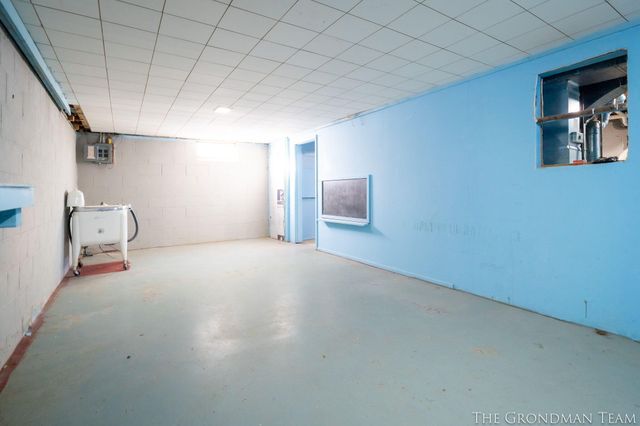 5555 Claudia Avenue Se, City Of Kentwood, MI 49548