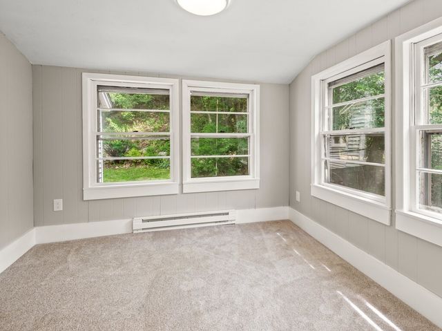 1202 Wachusett St, Holden, MA 01522