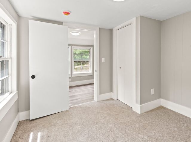 1202 Wachusett St, Holden, MA 01522