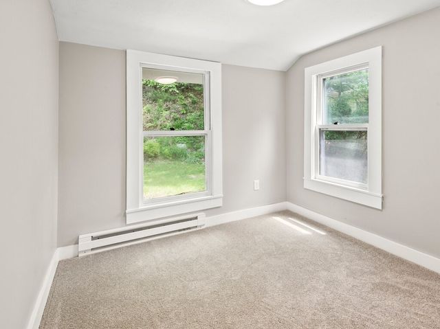 1202 Wachusett St, Holden, MA 01522