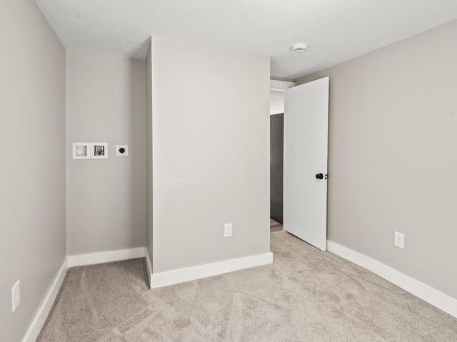 1202 Wachusett St, Holden, MA 01522