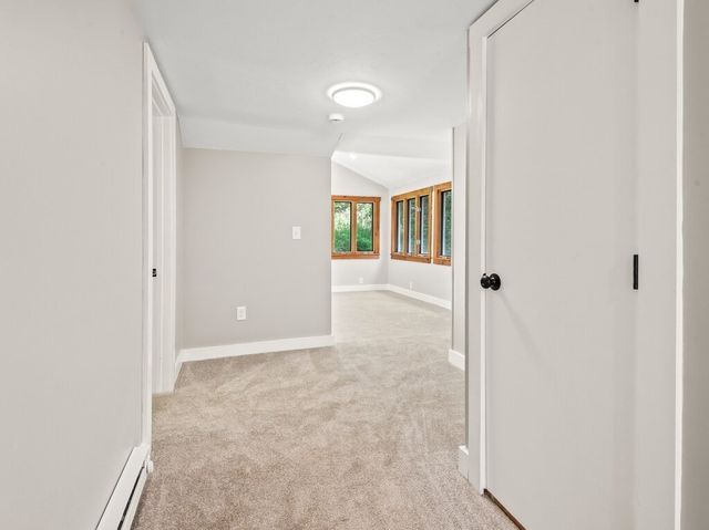 1202 Wachusett St, Holden, MA 01522