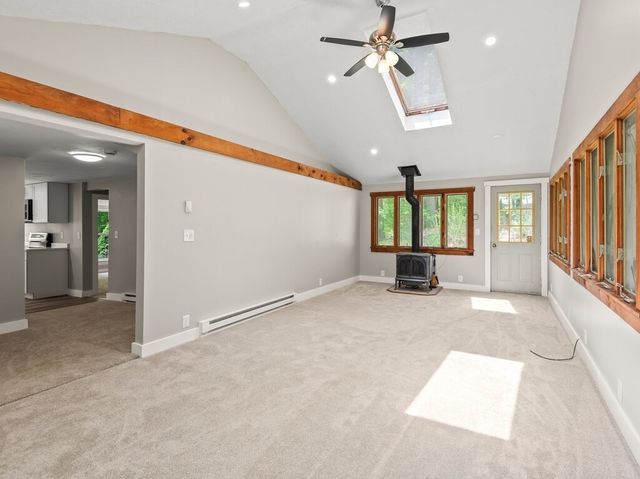 1202 Wachusett St, Holden, MA 01522