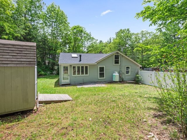 1202 Wachusett St, Holden, MA 01522